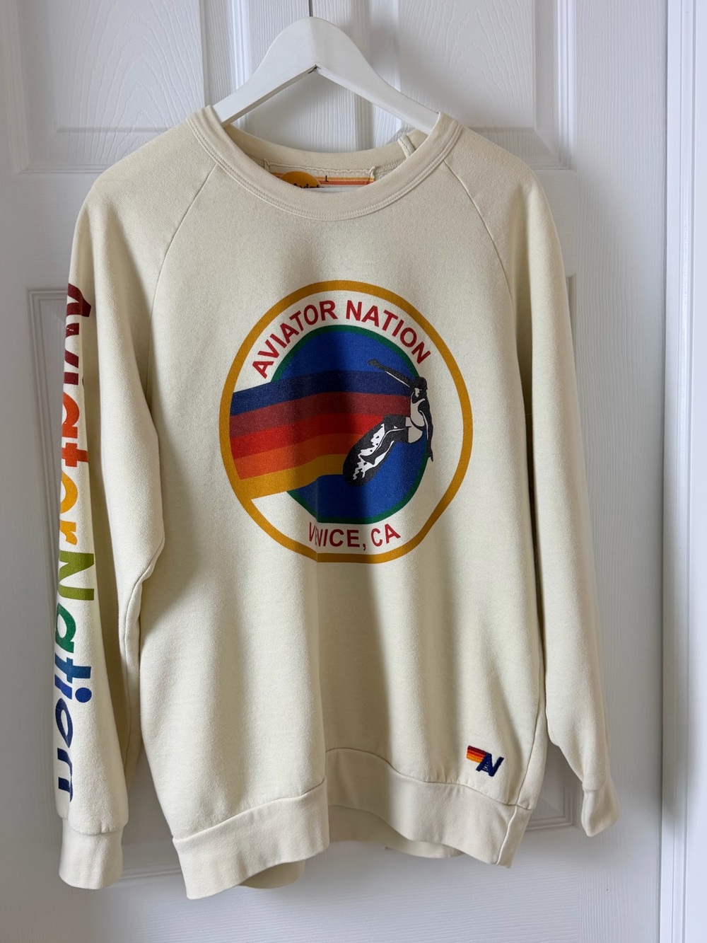 AVIATOR NATION Venice, CA. Long Sleeve Crew Neck Pullover Cream Women’s Sz L